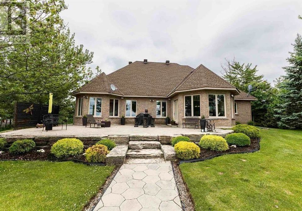 857-sunnyside-beach-road-sault-ste-marie-ontario-sm262071