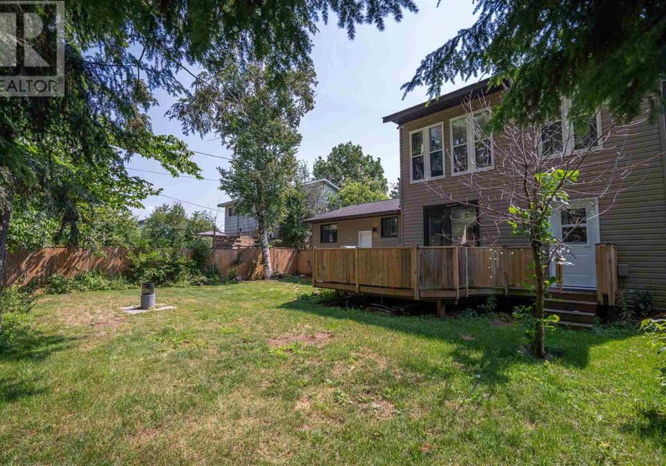 131-meadow-park-crescent-sault-ste-marie-ontario-sm262074