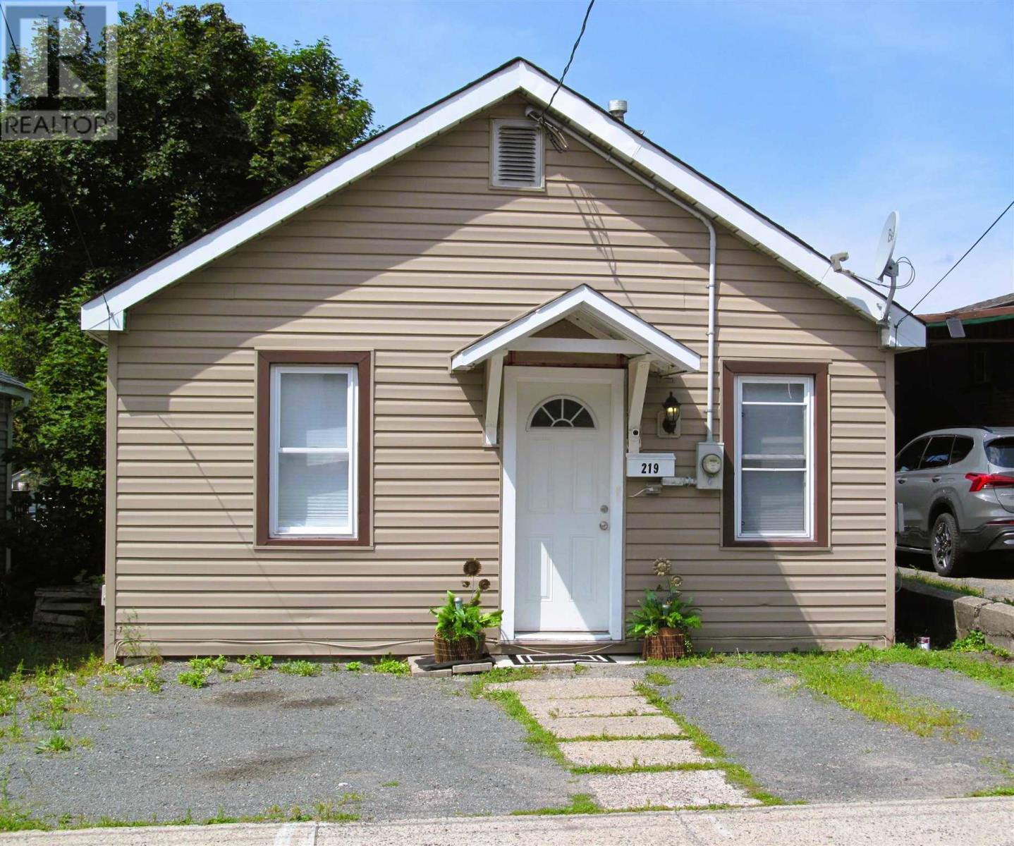 219-walnut-street-sault-ste-marie-ontario-sm262090