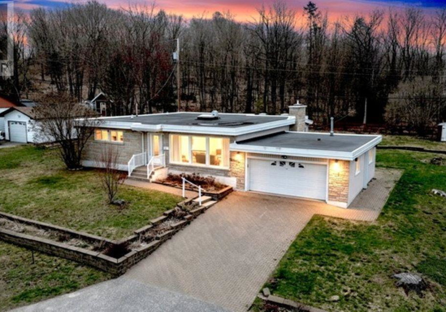 25-gillanders-road-elliot-lake-ontario-sm262103