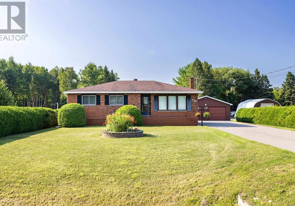 143-fourth-line-e-sault-ste-marie-ontario-sm262110