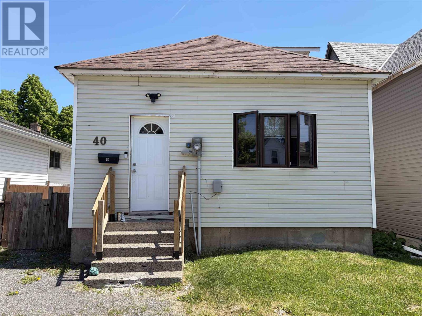 40-algoma-avenue-sault-ste-marie-ontario-sm262116