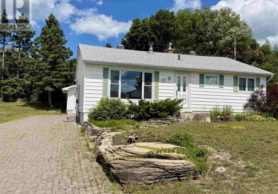 17-milliken-road-elliot-lake-ontario-sm262127