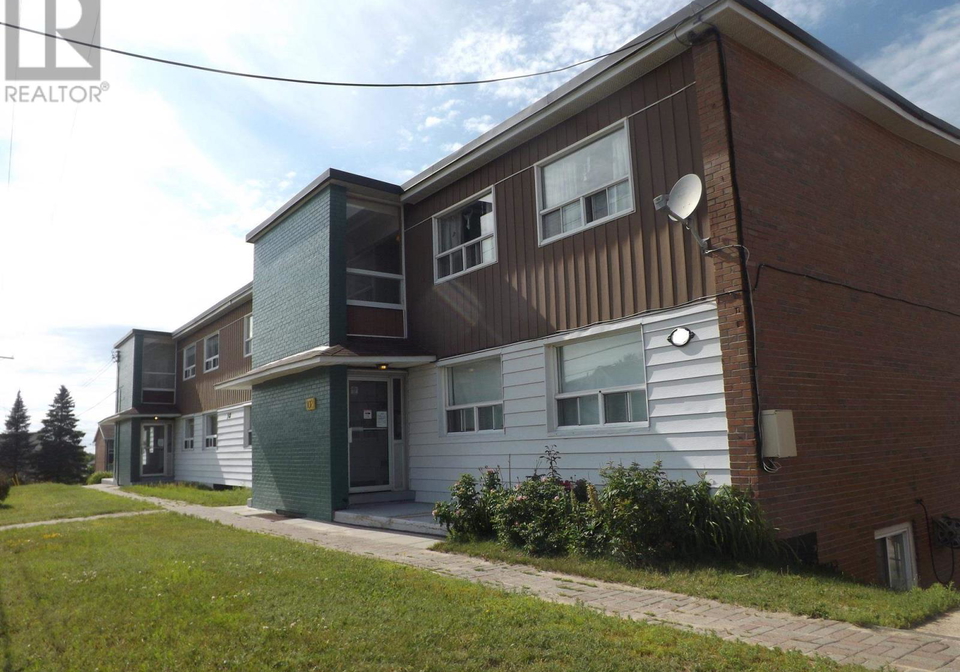 9-102-hutchison-avenue-elliot-lake-ontario-sm262129