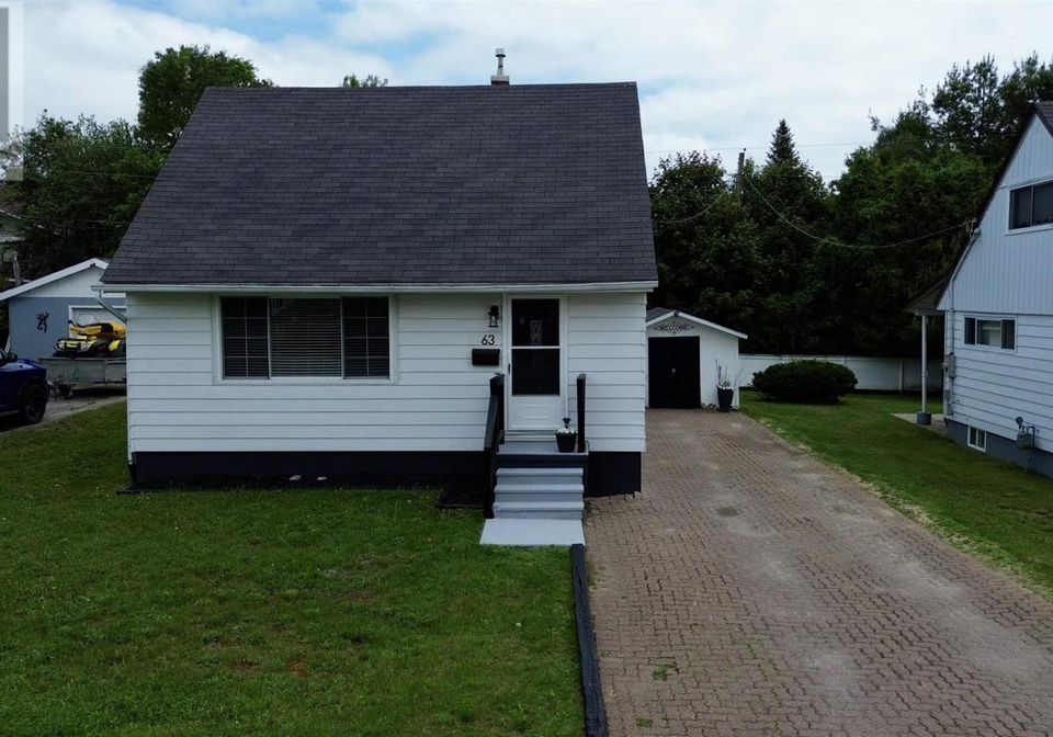 63-roman-avenue-elliot-lake-ontario-sm262146