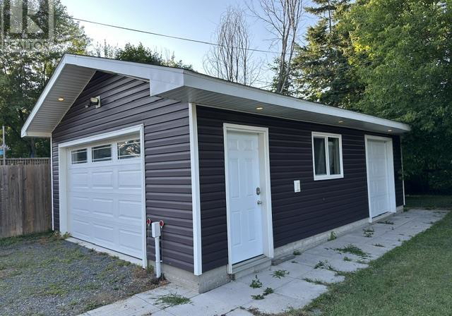 200-macdonald-avenue-sault-ste-marie-ontario-sm262150