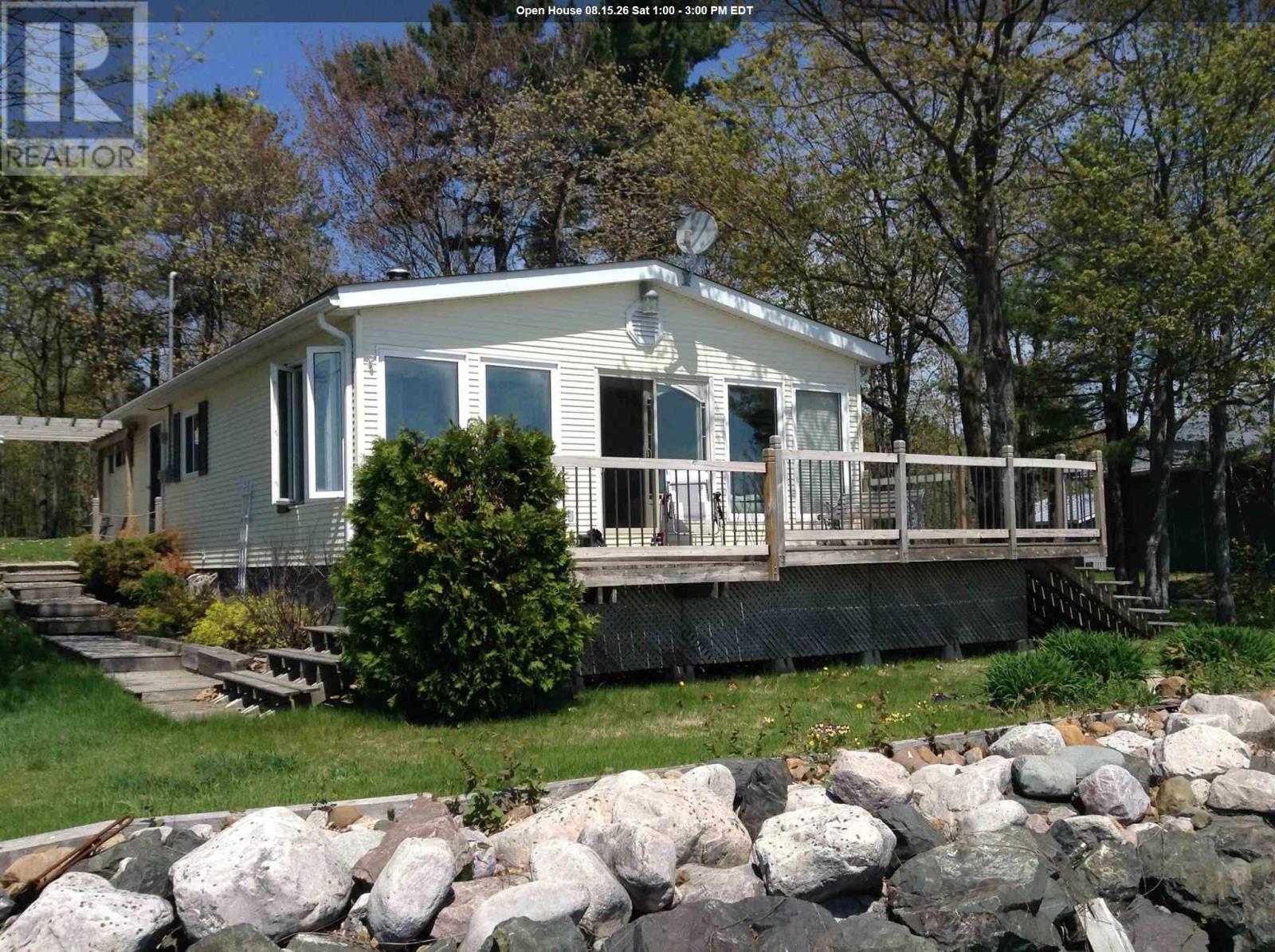 647b-lakeshore-drive-tarbutt-ontario-sm262157