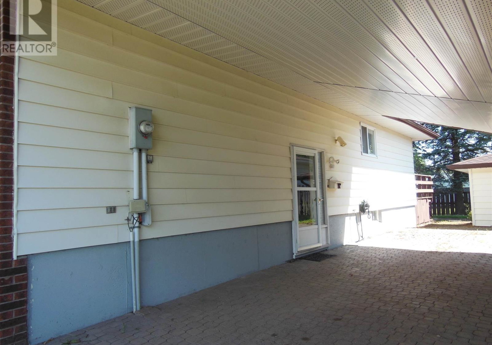 27-parker-avenue-sault-ste-marie-ontario-sm262171