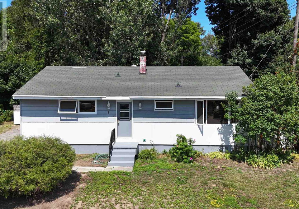 6-smith-place-elliot-lake-ontario-sm262178