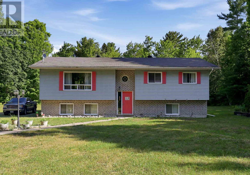 1012-hwy-552-west-goulais-river-ontario-sm262188