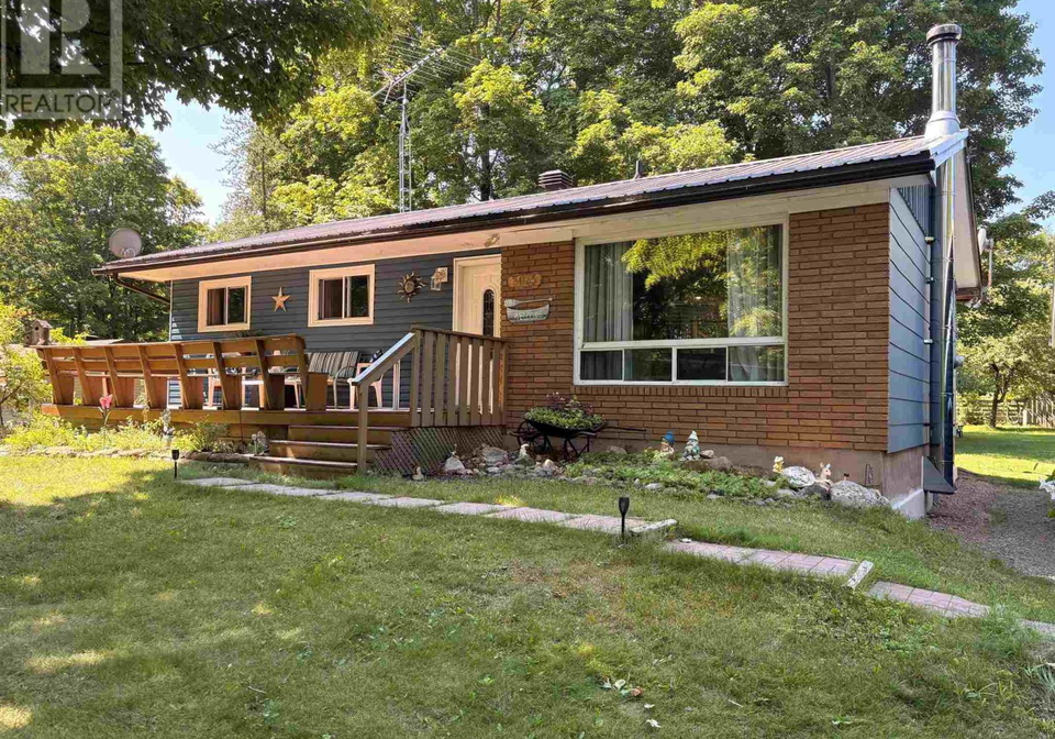 3035-canoe-point-road-3035-canoe-point-hilton-beach-ontario-sm262191