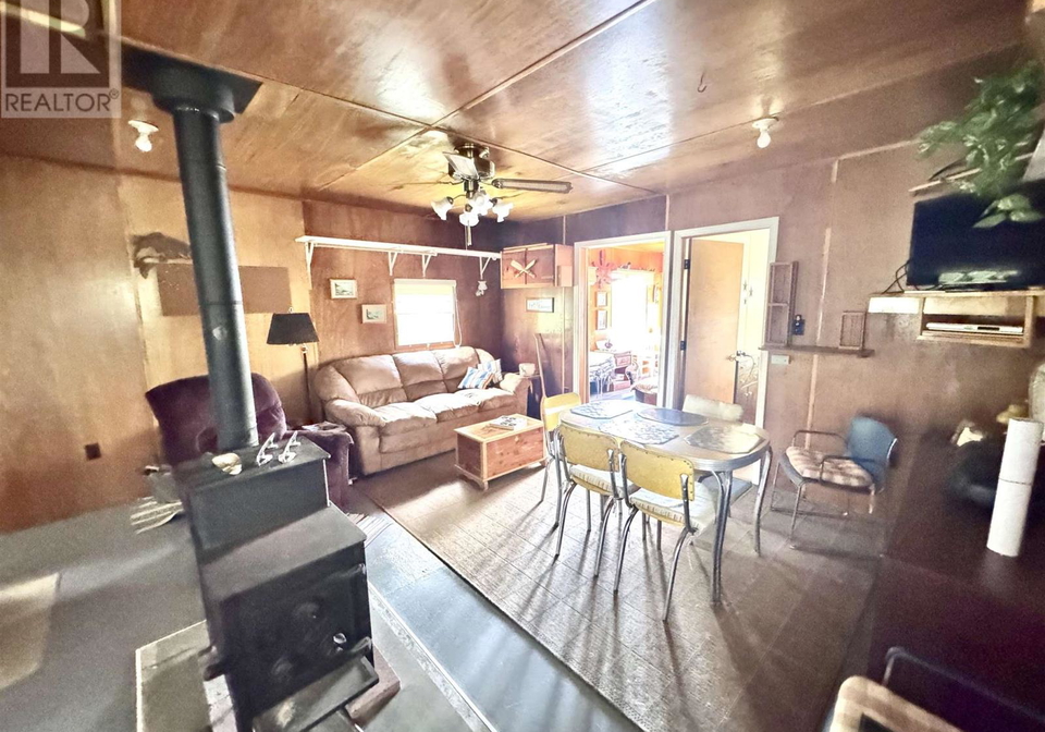 27-kabenung-lk-wawa-ontario-sm262250