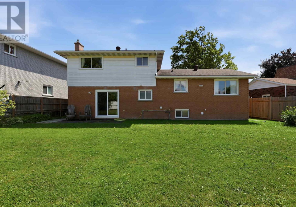 40-norden-crescent-sault-ste-marie-ontario-sm262256