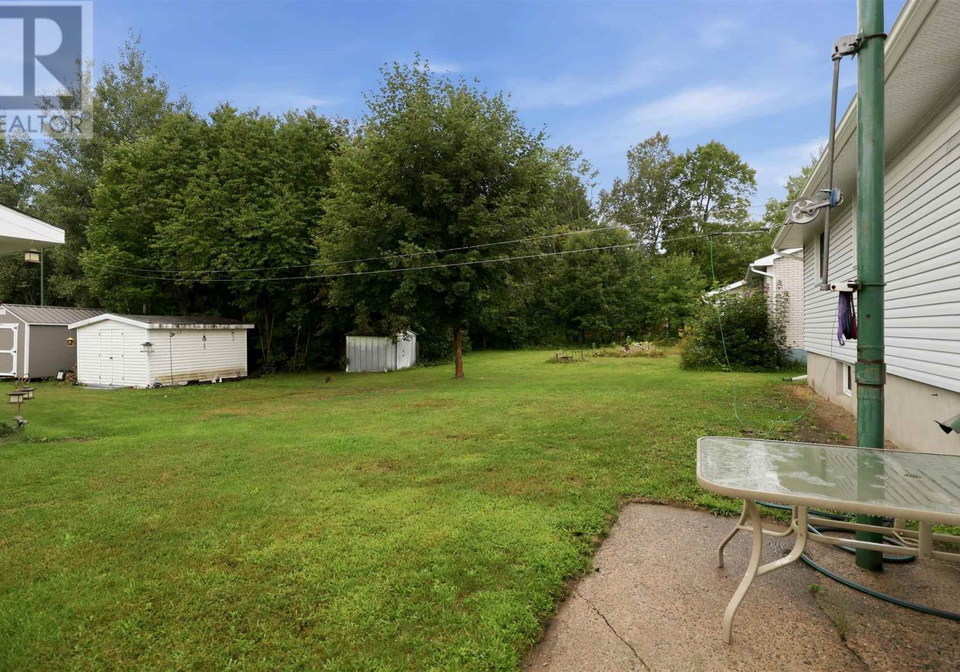 39-park-street-sault-ste-marie-ontario-sm262276