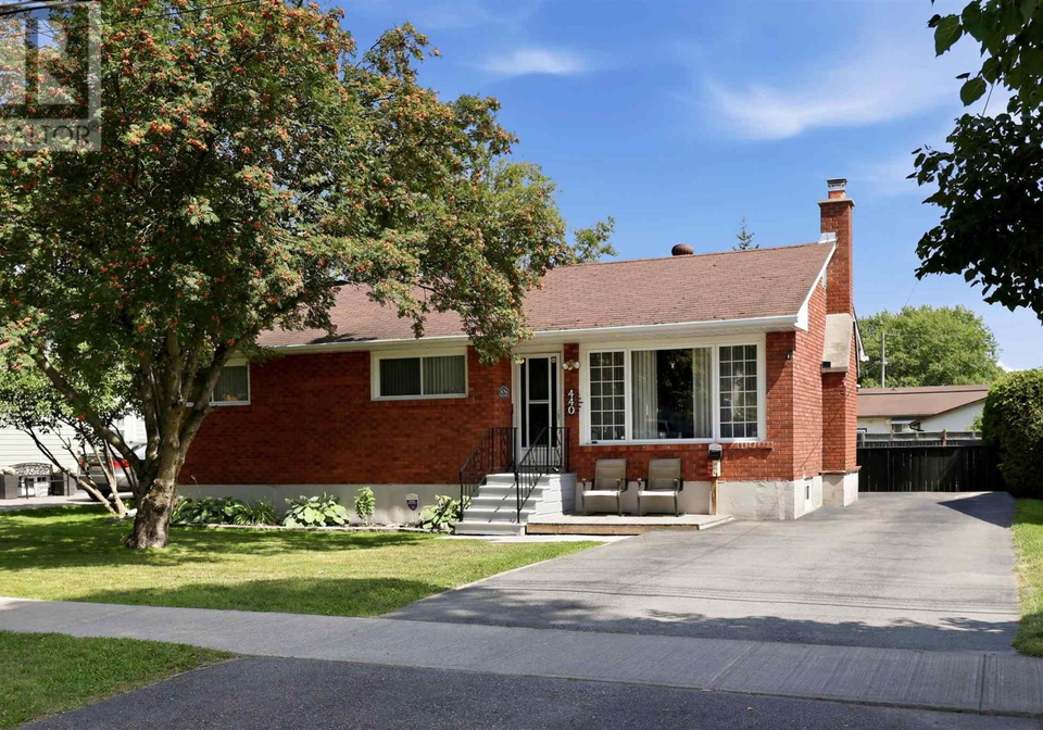 440-shannon-road-sault-ste-marie-ontario-sm262282