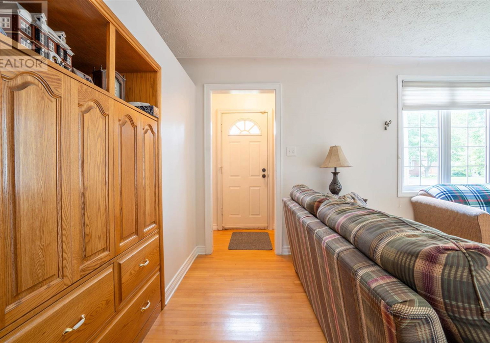16-retta-street-sault-ste-marie-ontario-sm262304