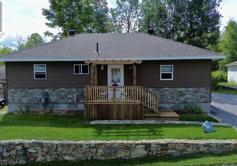 51-axmith-avenue-elliot-lake-ontario-sm262309