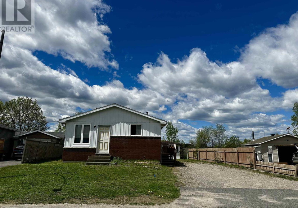 12-lauzon-crescent-elliot-lake-ontario-sm262310