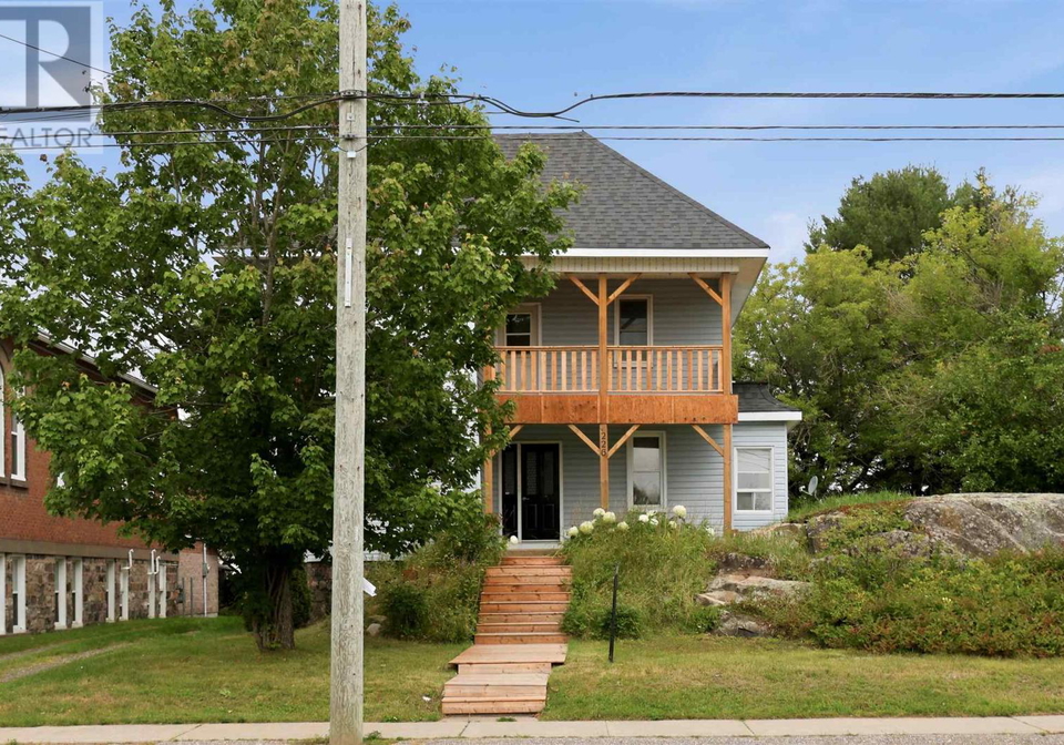 226-main-street-thessalon-ontario-sm262318