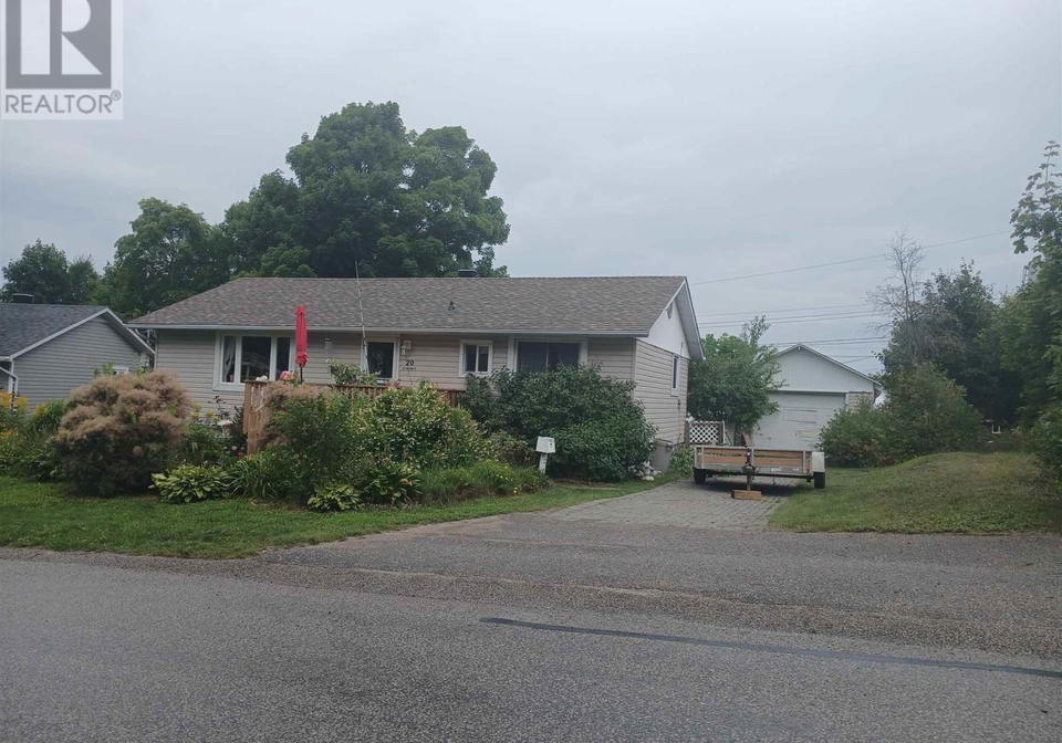 20-gillanders-road-elliot-lake-ontario-sm262329