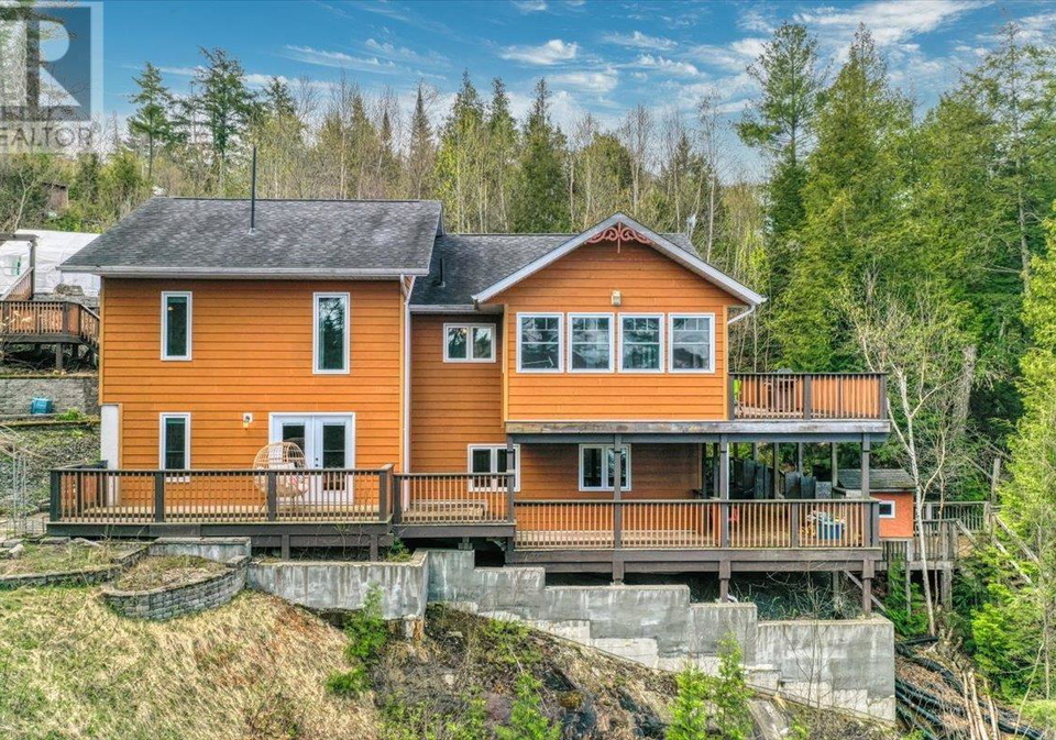 14-evergreen-ln-elliot-lake-ontario-sm262350