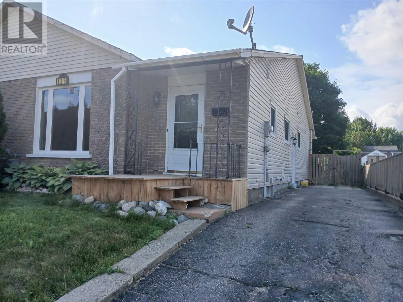 125-laurier-road-elliot-lake-ontario-sm262368