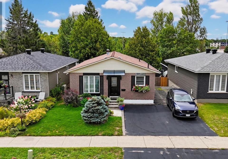 23-pearson-drive-elliot-lake-ontario-sm262407