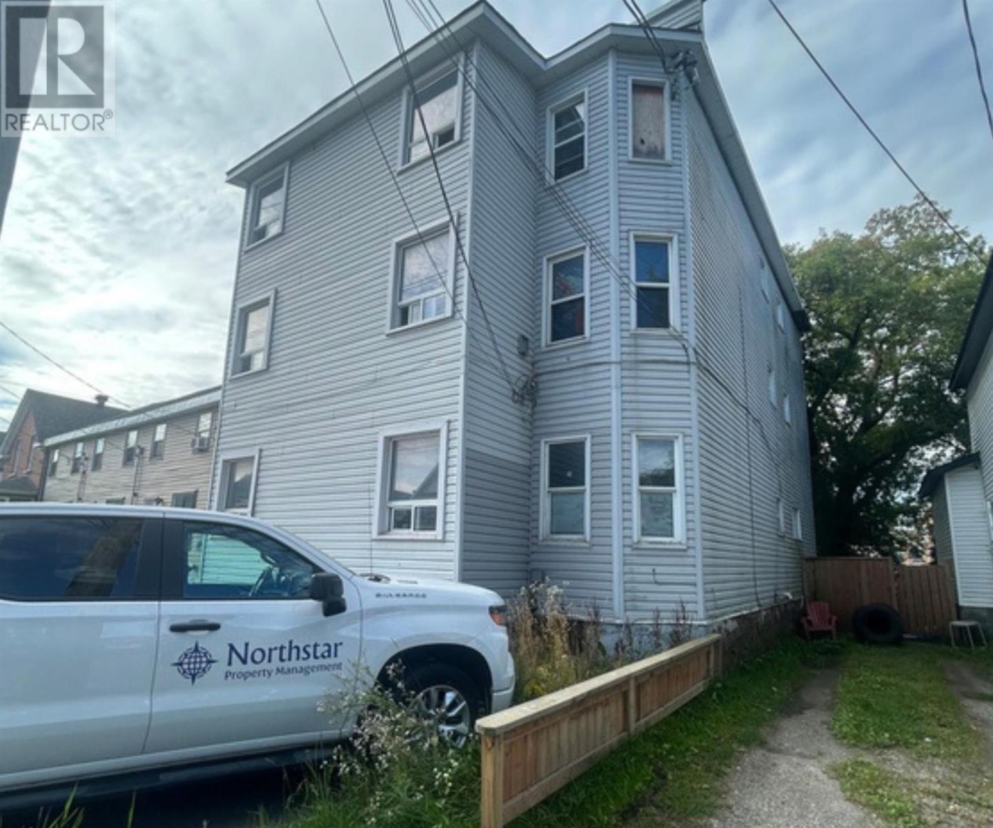427-429-wellington-street-e-sault-ste-marie-ontario-sm262436
