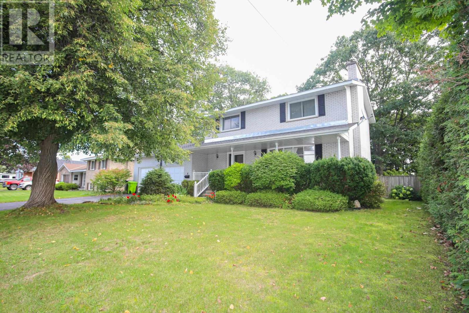 4-silver-birch-drive-sault-ste-marie-ontario-sm262442