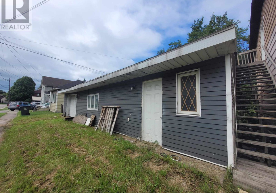 99-letcher-street-sault-ste-marie-ontario-sm262448