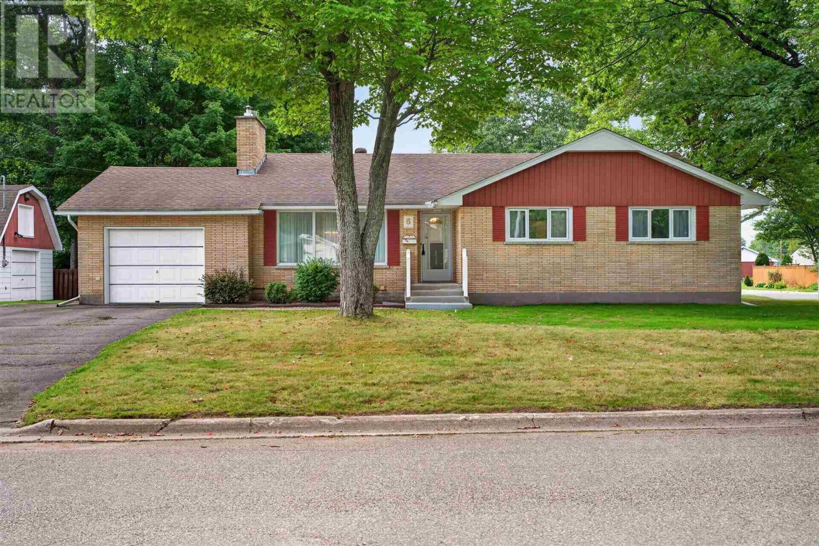 6-pinemore-boulevard-sault-ste-marie-ontario-sm262452