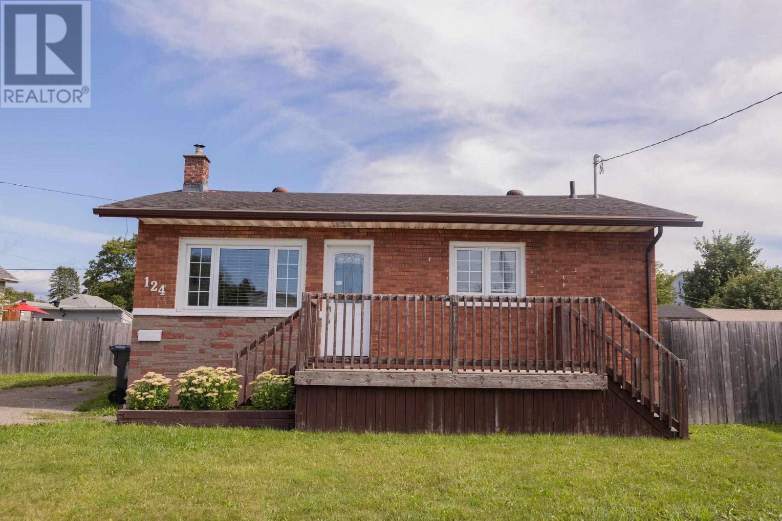 124-mcfadden-avenue-sault-ste-marie-ontario-sm262458