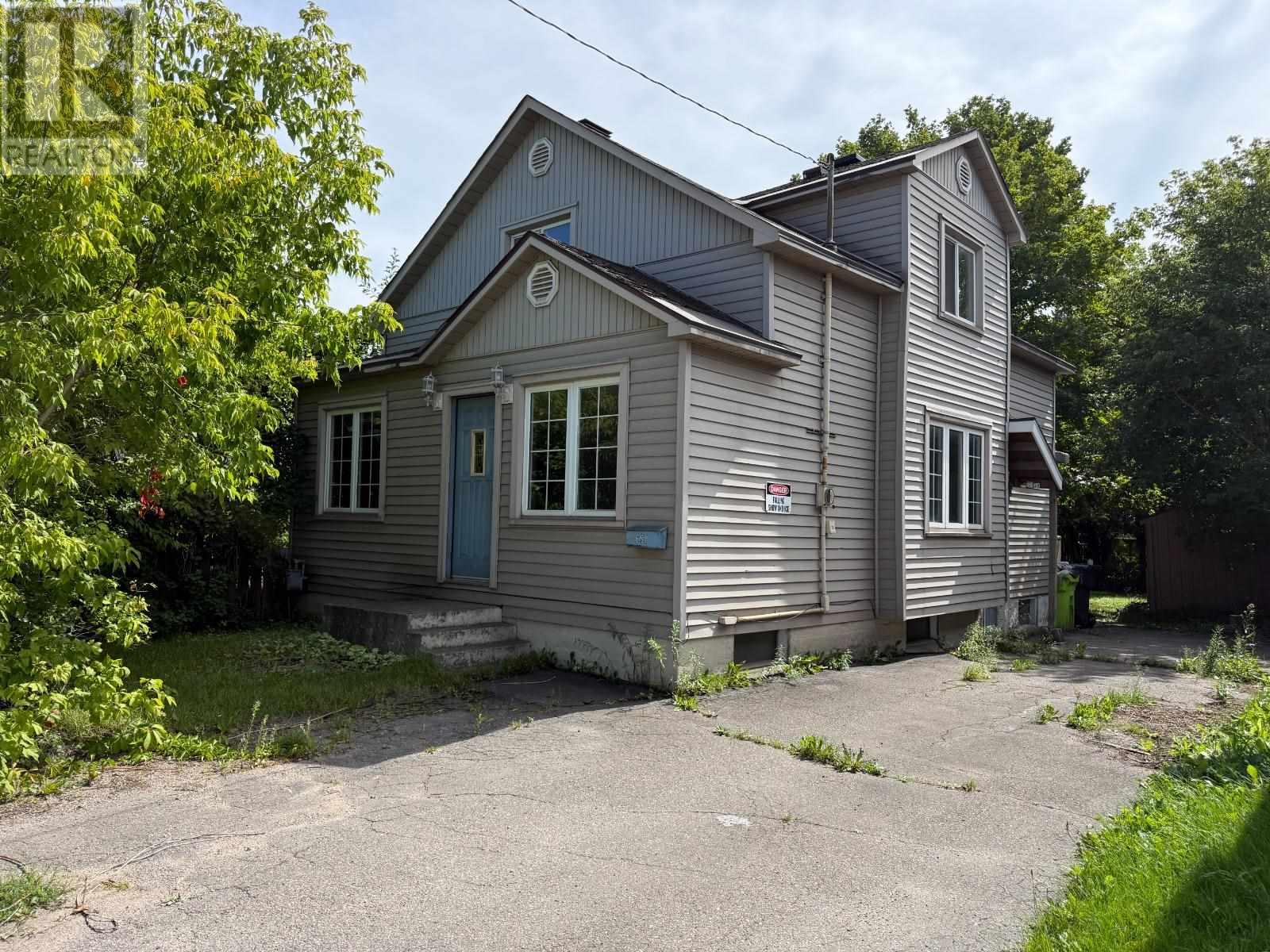 651-wallace-ter-sault-ste-marie-ontario-sm262473