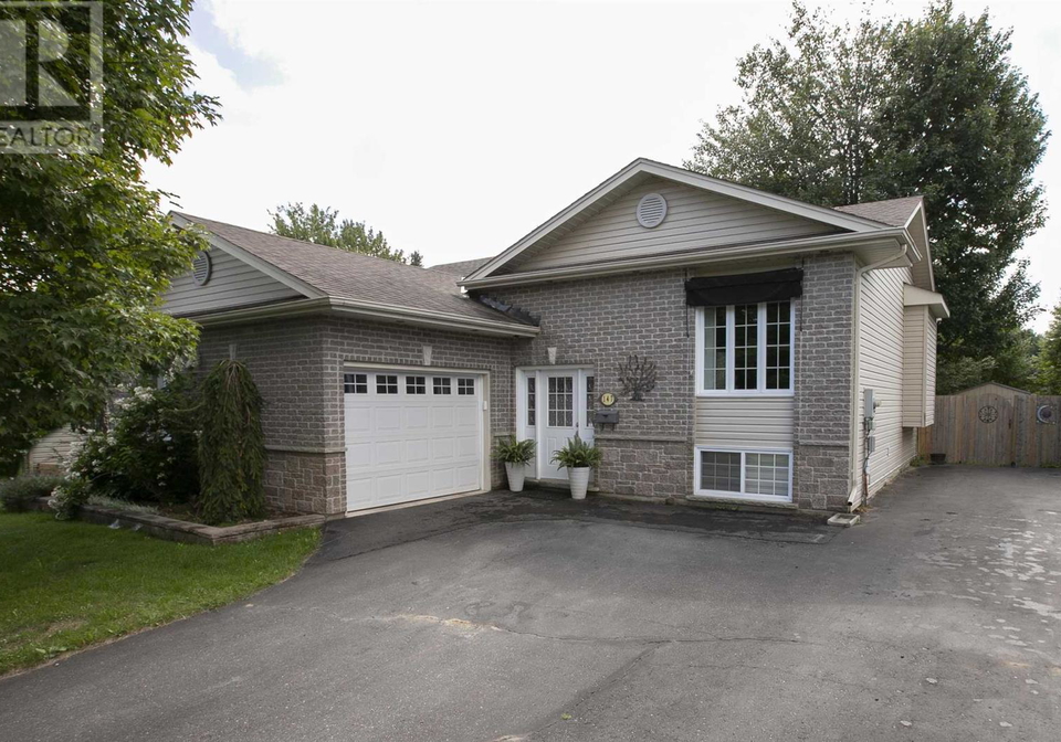 147-queensgate-boulevard-sault-ste-marie-ontario-sm262488
