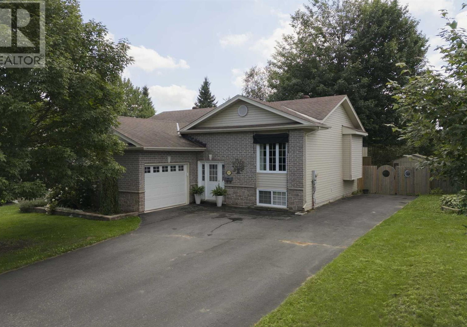 147-queensgate-boulevard-sault-ste-marie-ontario-sm262488