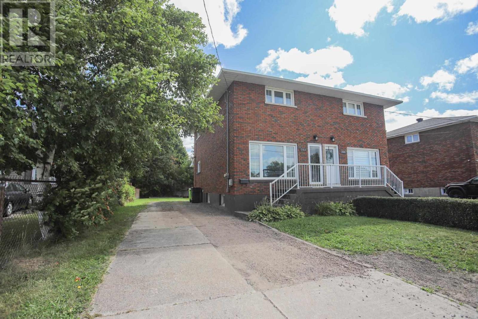 382-farwell-ter-sault-ste-marie-ontario-sm262498