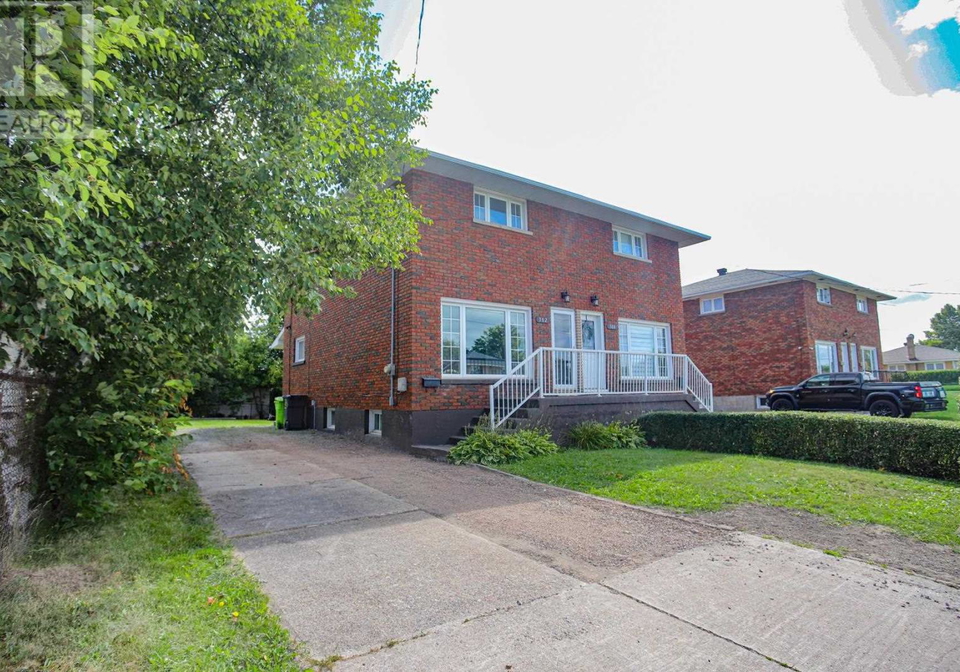 382-farwell-ter-sault-ste-marie-ontario-sm262498