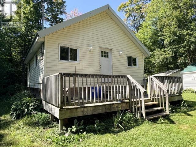 2895-base-line-road-hilton-beach-ontario-sm262510