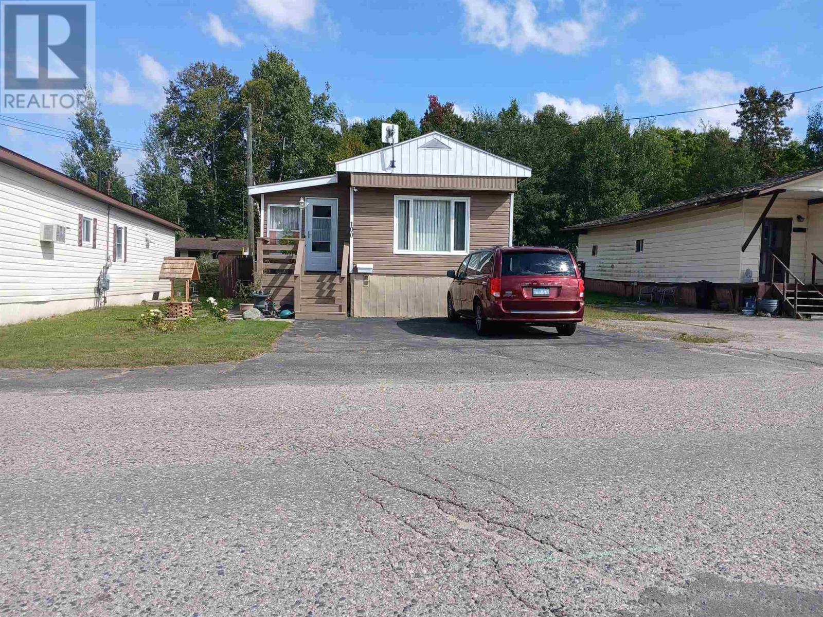 100-westhill-road-elliot-lake-ontario-sm262536