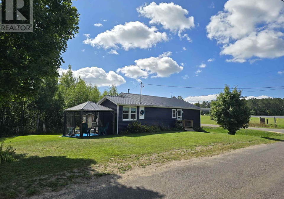 1607-hilton-road-hilton-beach-ontario-sm262543