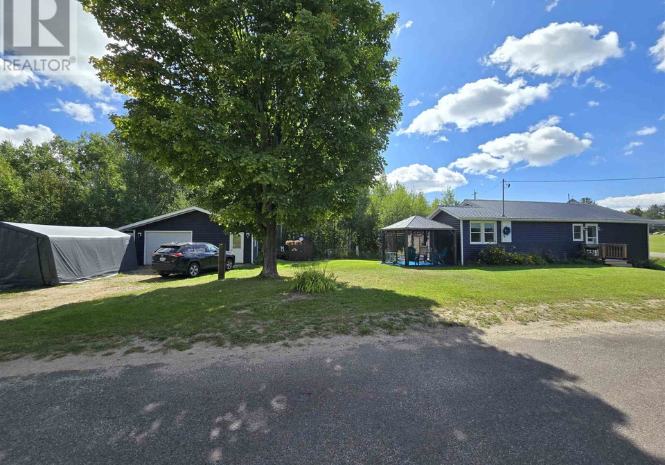 1607-hilton-road-hilton-beach-ontario-sm262543