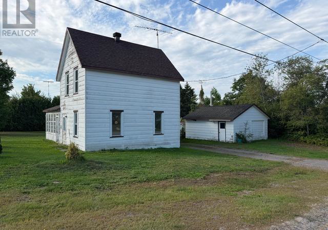 62-queen-street-thessalon-ontario-sm262547
