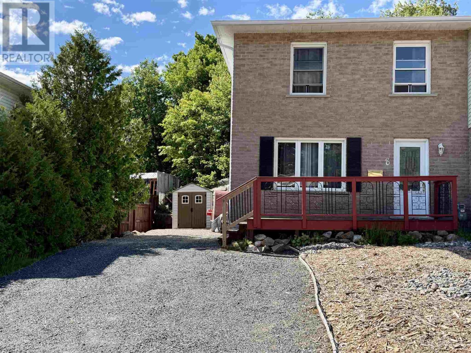 8-feltz-road-elliot-lake-ontario-sm262553