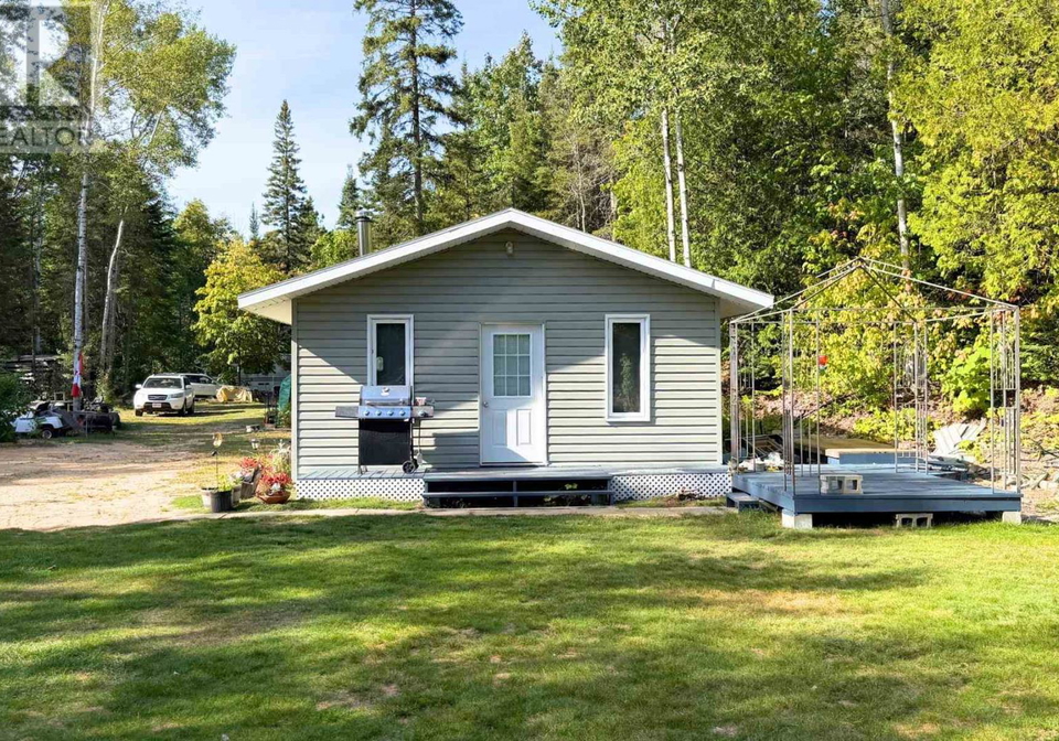 15410-highway-17-batchawana-ontario-sm262571
