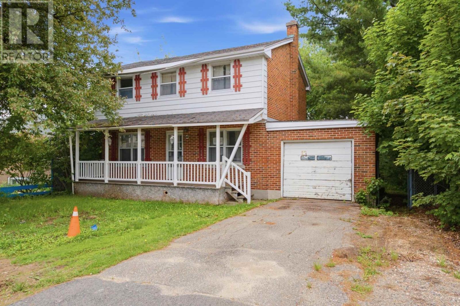 4-macfarlane-road-elliot-lake-ontario-sm262572