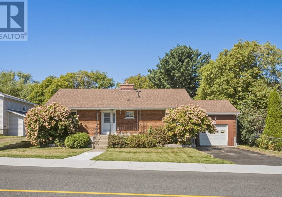 37-huron-avenue-blind-river-ontario-sm262591