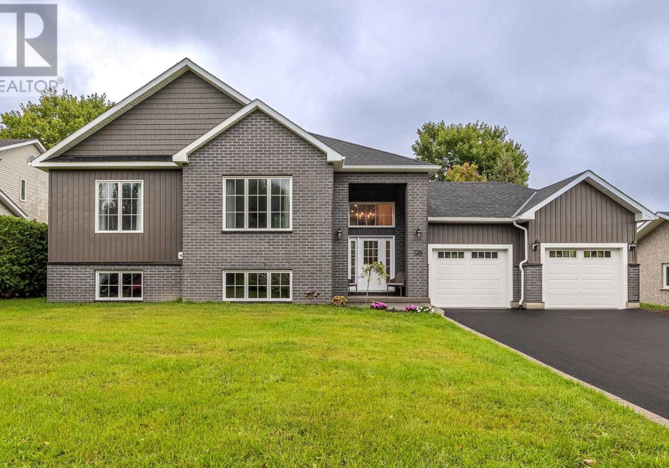 126-queensgate-boulevard-sault-ste-marie-ontario-sm262594