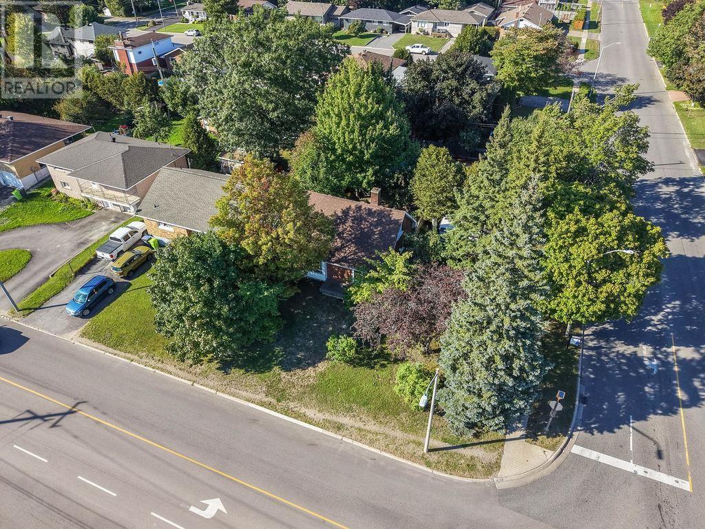 15-grand-boulevard-sault-ste-marie-ontario-sm262599