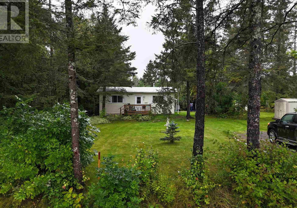 5-pilgrim-street-bruce-mines-ontario-sm262600