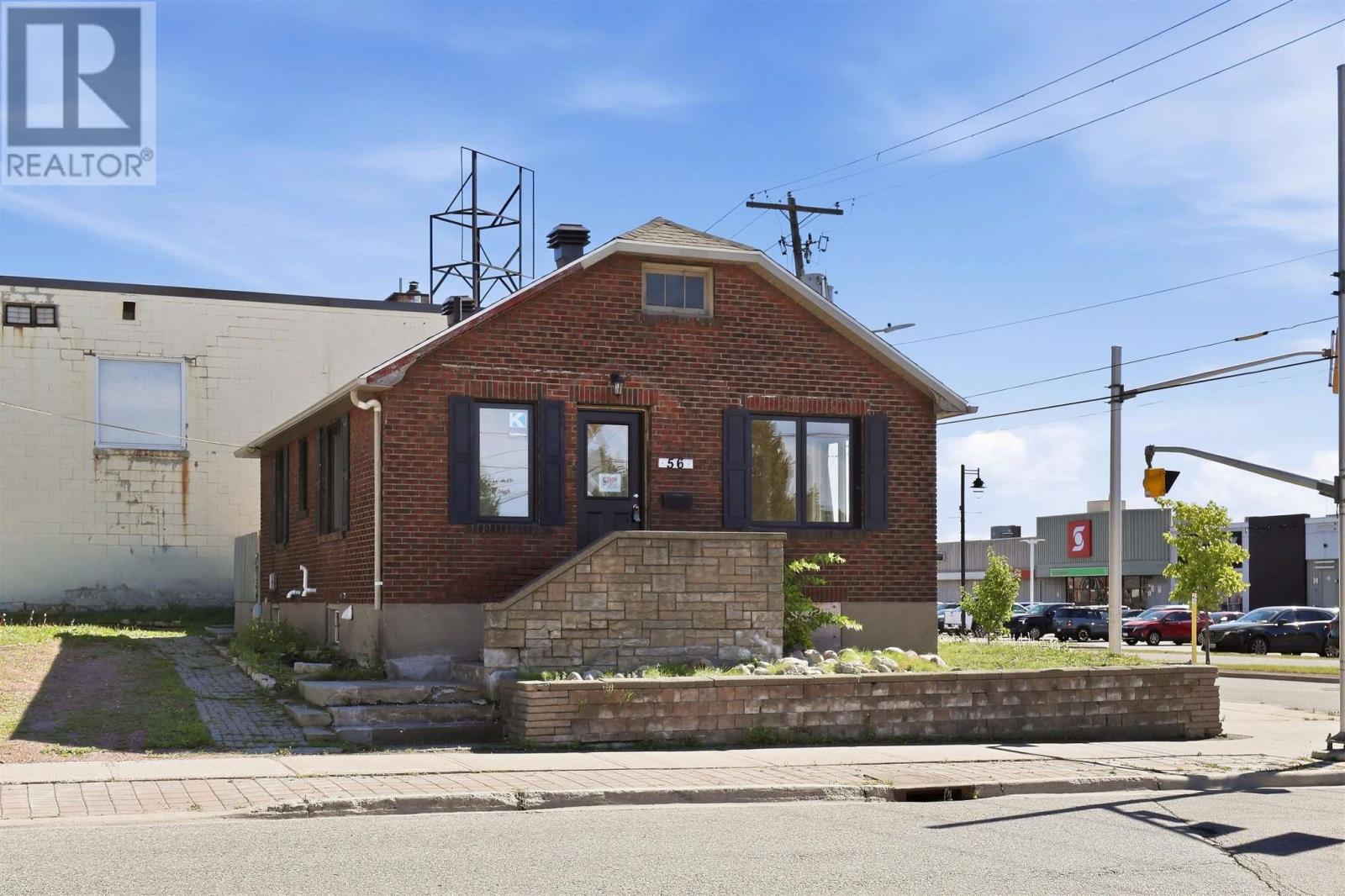 56-dennis-street-sault-ste-marie-ontario-sm262603